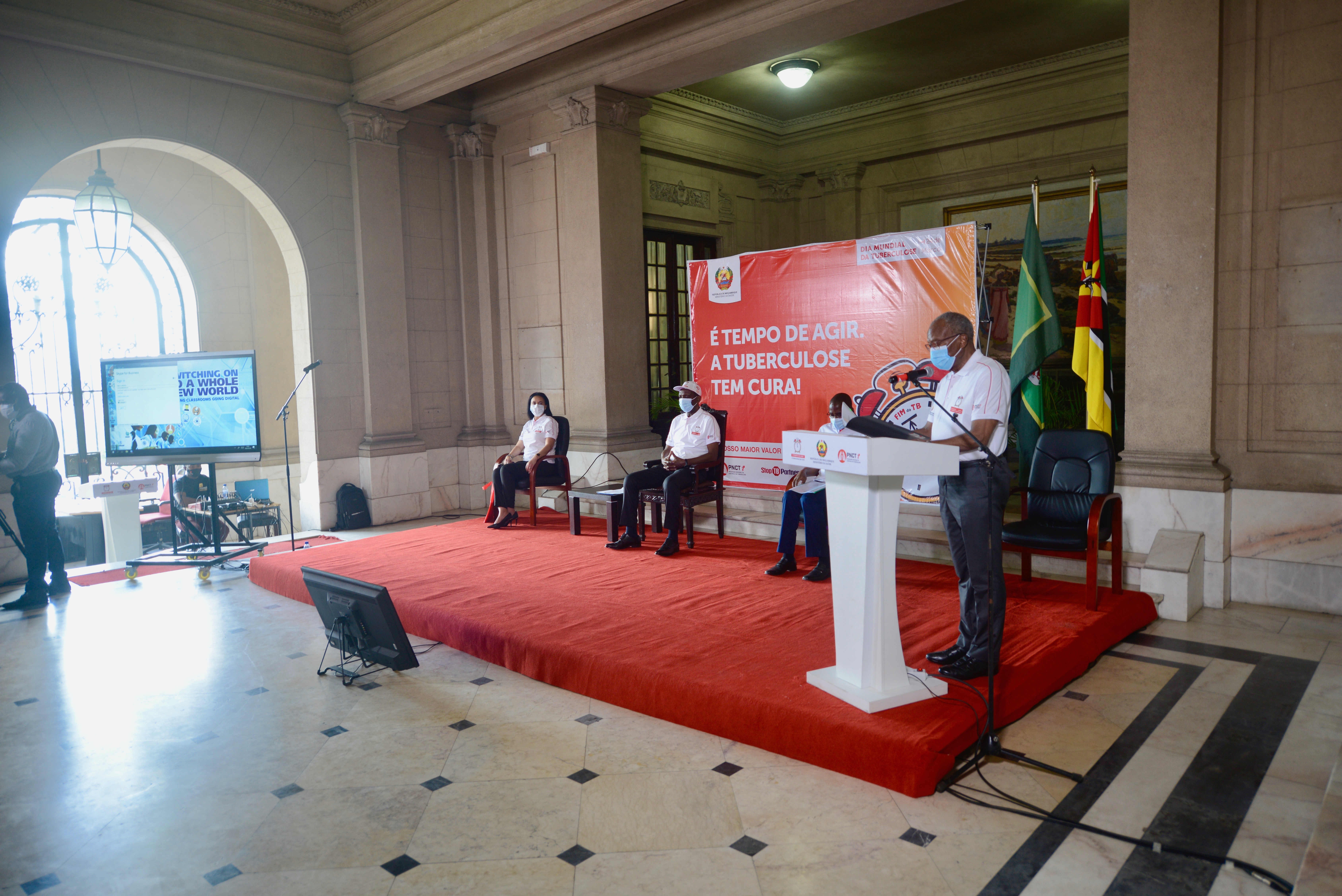 A Fundação Aurum entra em parceria com o Governo de Moçambique para acabar com a TB