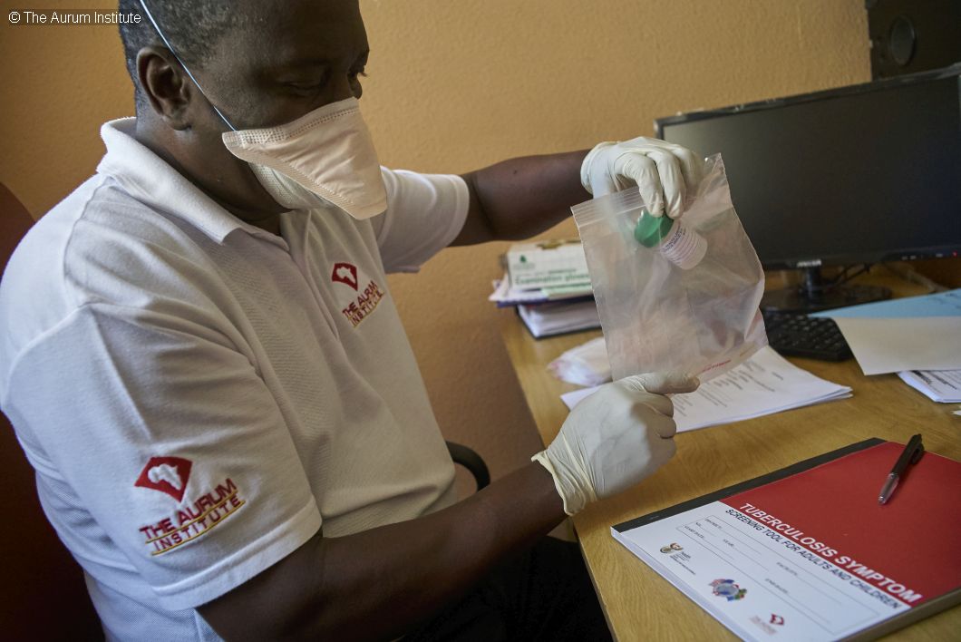 Shorter weekly course of rifapentine-isoniazid associated with much higher treatment completion rates compared to longer daily course